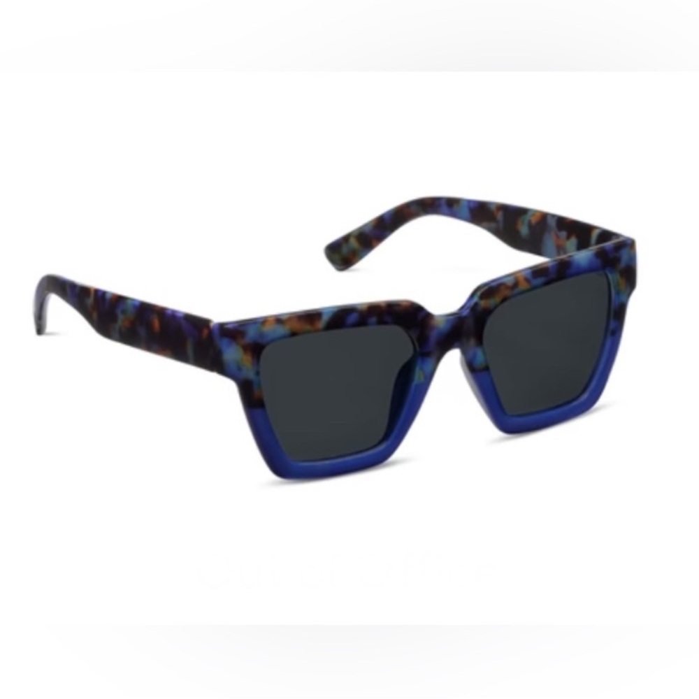 Elegant Blue Tortoise Sunglasses
